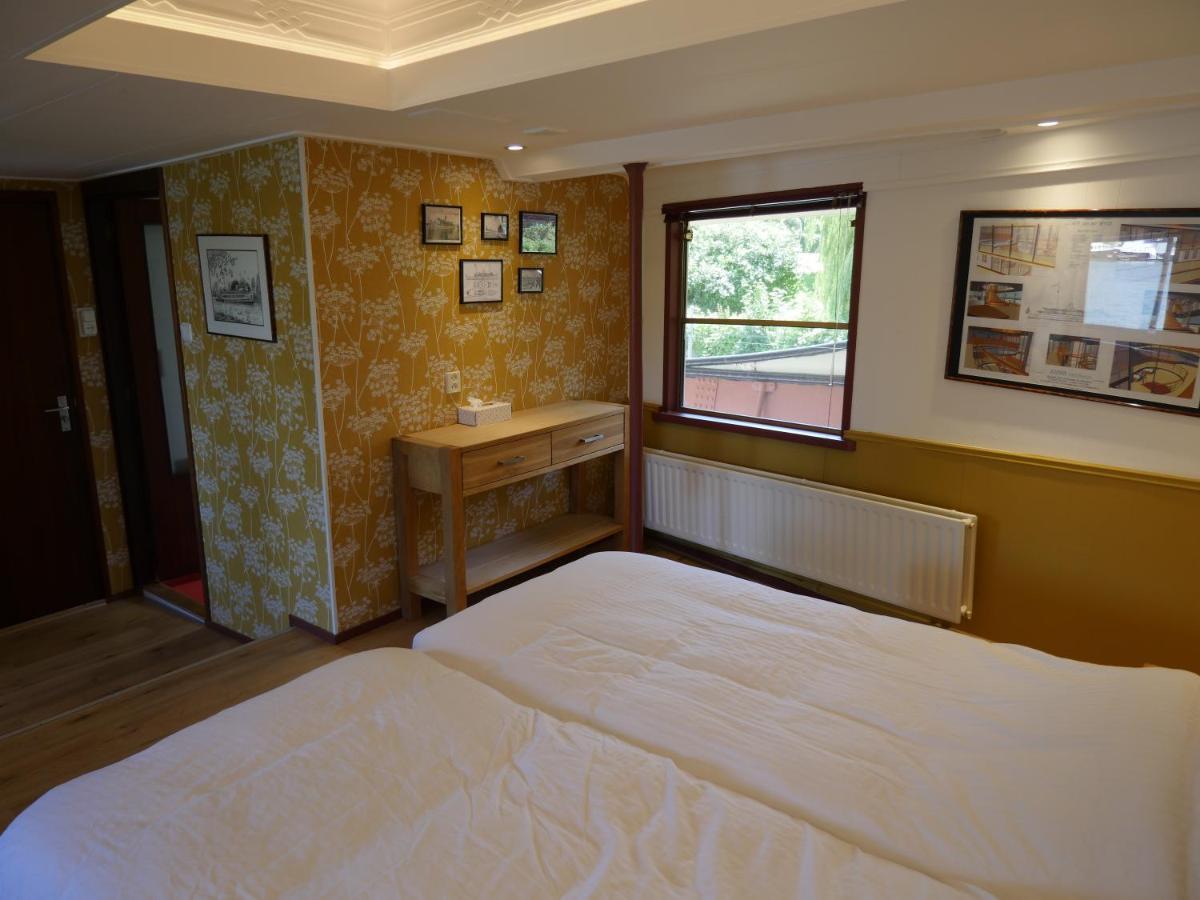 De Logeerboot Dordrecht Bed & Breakfast Exterior photo